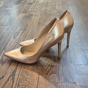 Chic Metallic Stiletto Heels